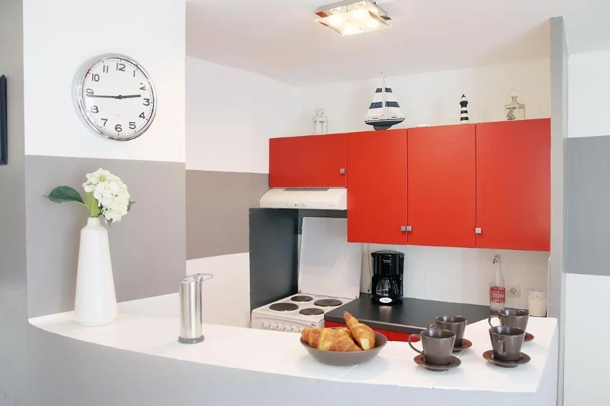 Comme A La Maison Cancale 0*,