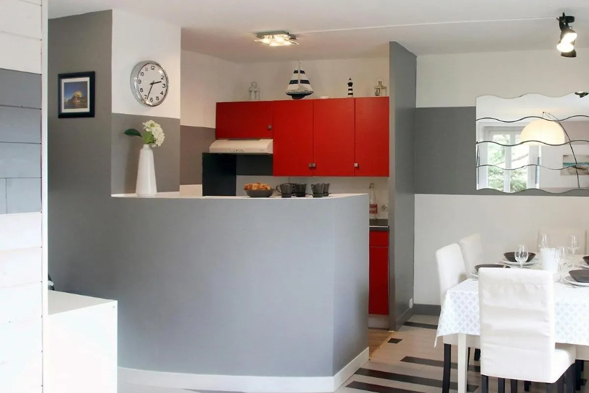 Comme A La Maison Cancale
